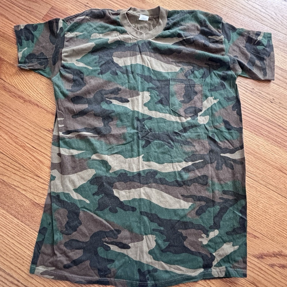 VINTAGE‎ Military 80s Camo T Shirt Size XL Pocket Tee 50/50 USA Woodland